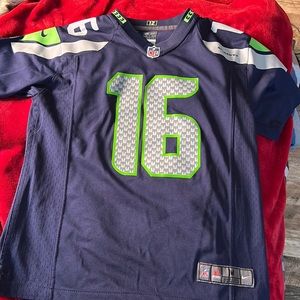 Size: M Seahawks NFL Jersey